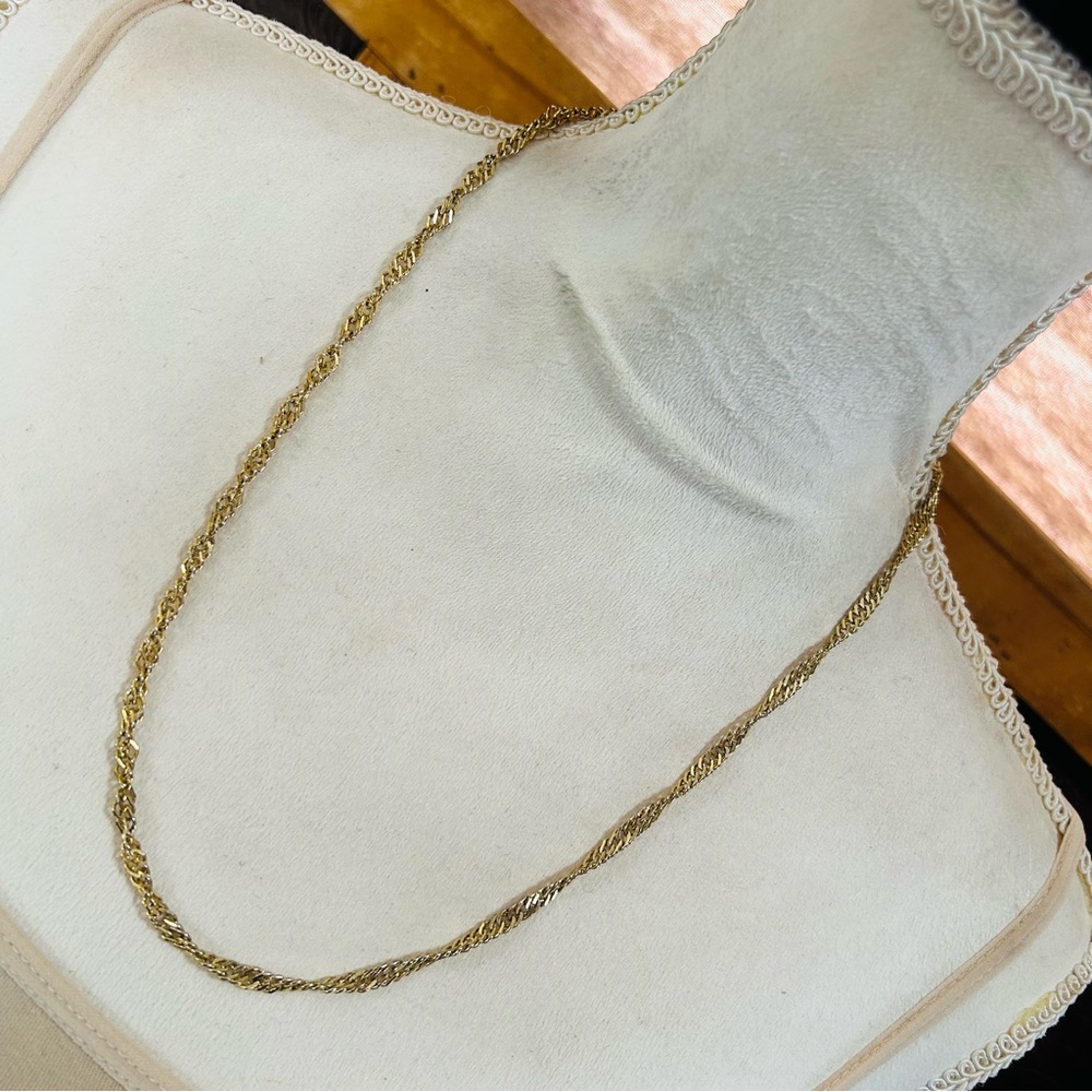 Vintage 80s gold tone twisted di-cut rope chain necklace